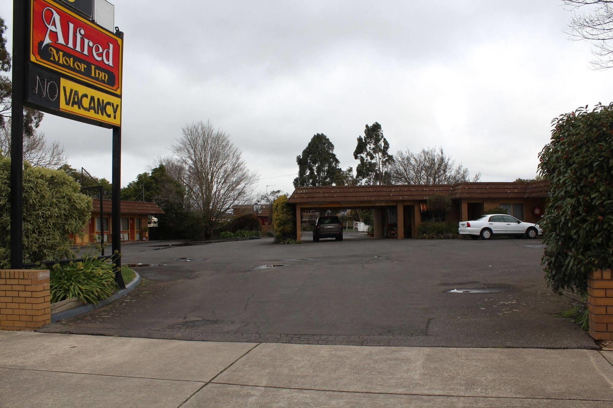 Alfred Motor Inn Ballarat Exterior foto